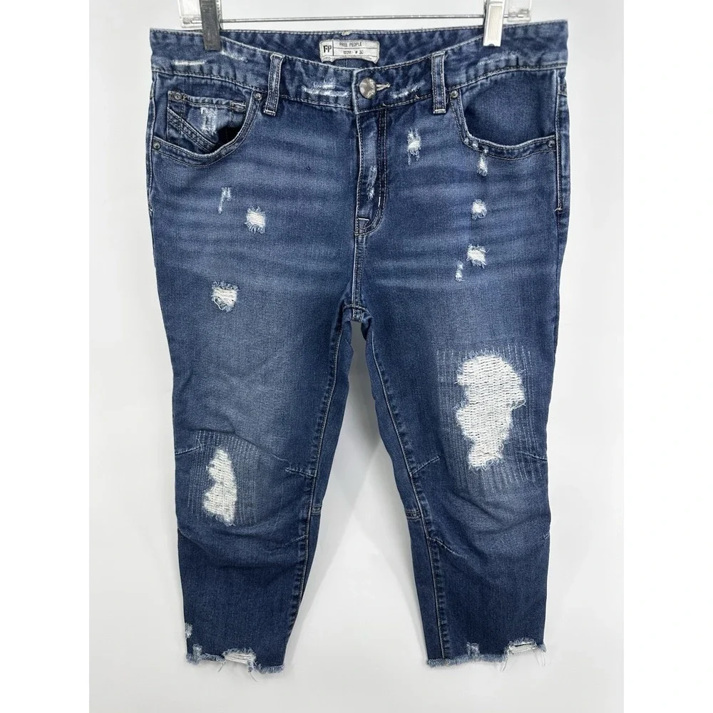 Free People Jeans Womens Size 30 Blue Distressed Straight Leg Raw Hem Cropped